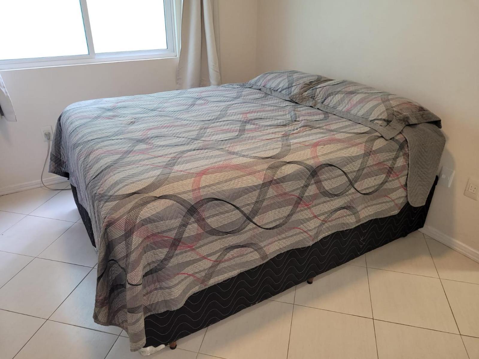 Apartamento Diferenciado - 210m Privativos, Terraco - Cervejeira - 3 Quartos - 2 Banheiros *